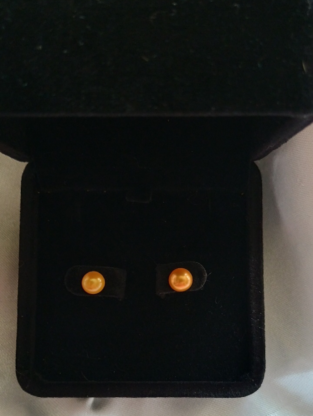 LOW START!!! New Genuine Golden Yellow Pearl Earrings In
